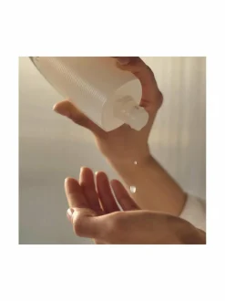 SENSAI Absolute Silk Micro Essence-in-Lotion -hoitovesi^ Kasvojenhoito