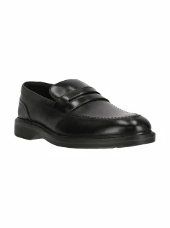 Kävelykengät & Loaferit<Clarks Aldwin Step -nahkaloaferit BLACK