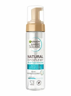 Aurinkotuotteet<Garnier Ambre Solaire Natural Bronzer Self Tan Mousse - itseruskettava vaahto
