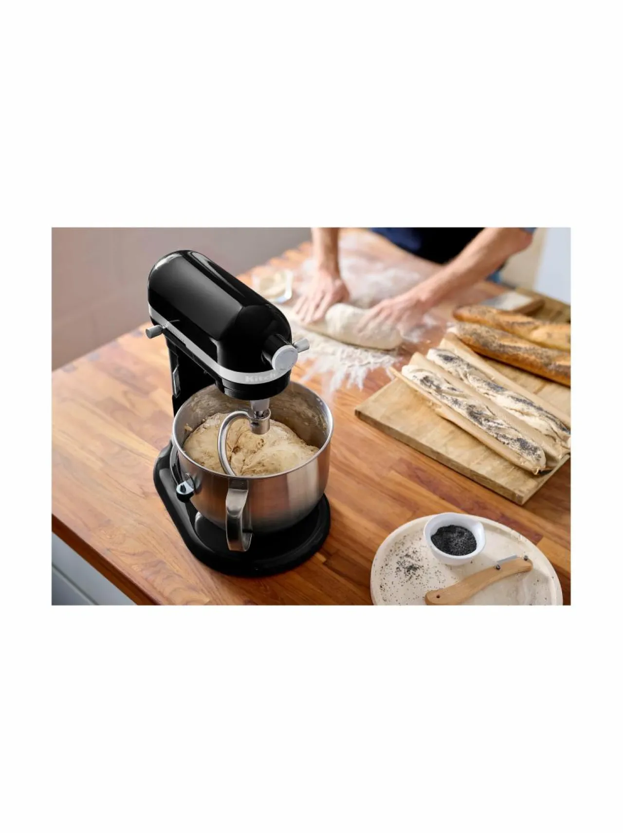 KitchenAid Artisan-yleiskone 6,6 L^ Yleis- & Monitoimikoneet