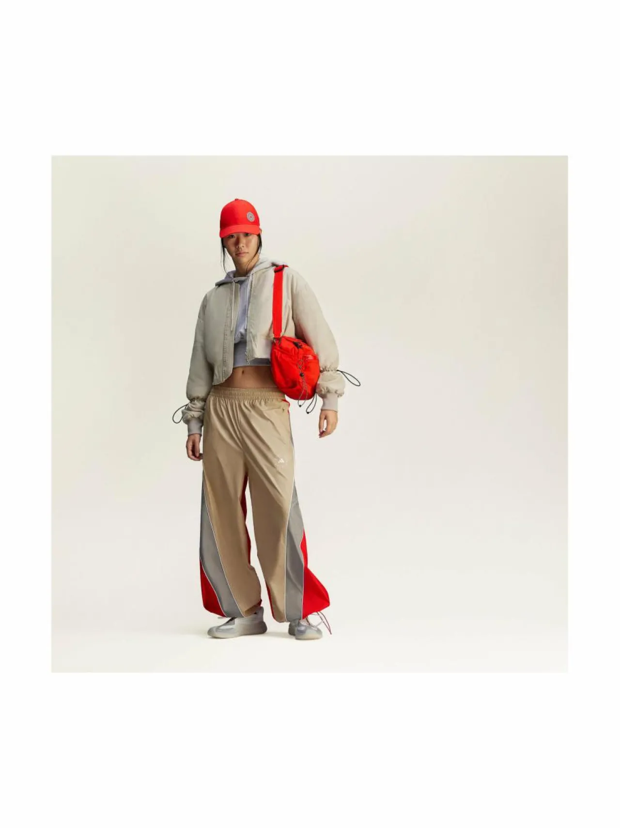 Urheiluhousut & Treenitrikoot|Urheiluhousut & Treenitrikoot<adidas by Stella McCartney aSMC-housut JI5135 DESSAN/ACTRED