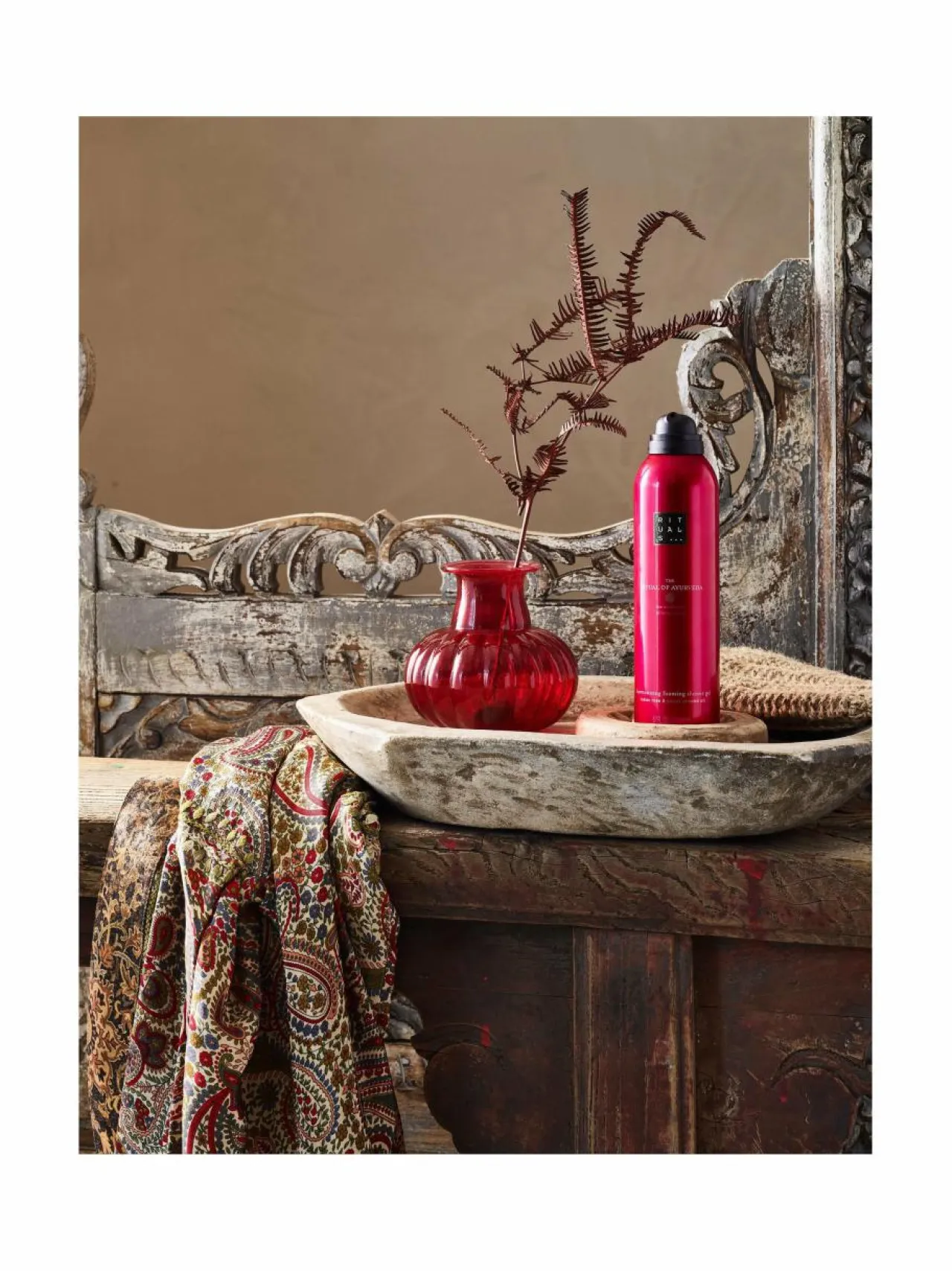 Rituals Ayurveda Foaming Shower Gel -vaahtoava suihkugeeli 200 ml^ Vartalonhoito