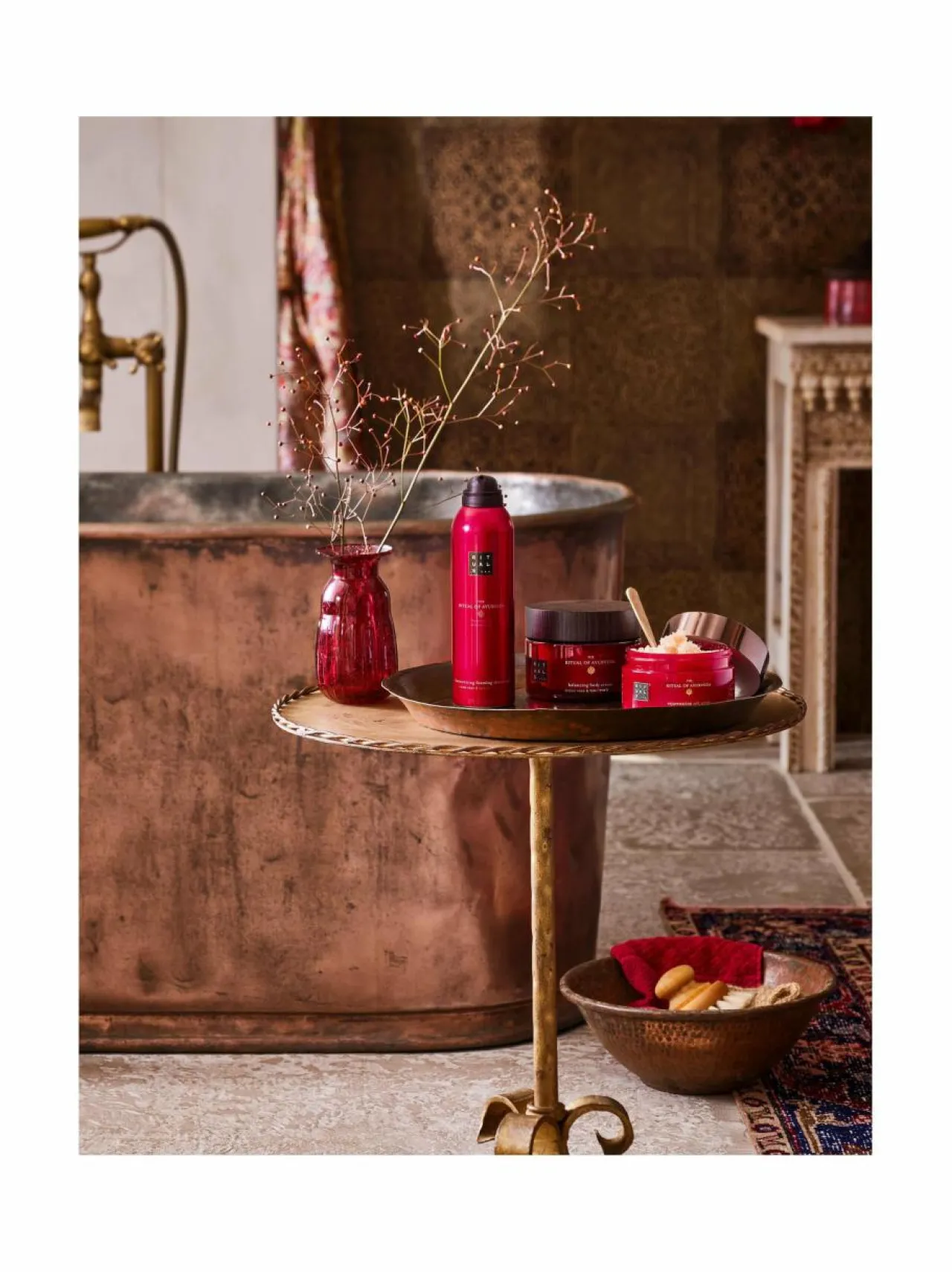 Rituals Ayurveda Foaming Shower Gel -vaahtoava suihkugeeli 200 ml^ Vartalonhoito
