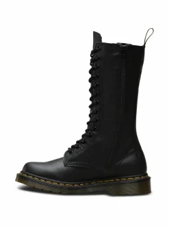 Saappaat<Dr. Martens 1B99 Virginia -kengät BLACK