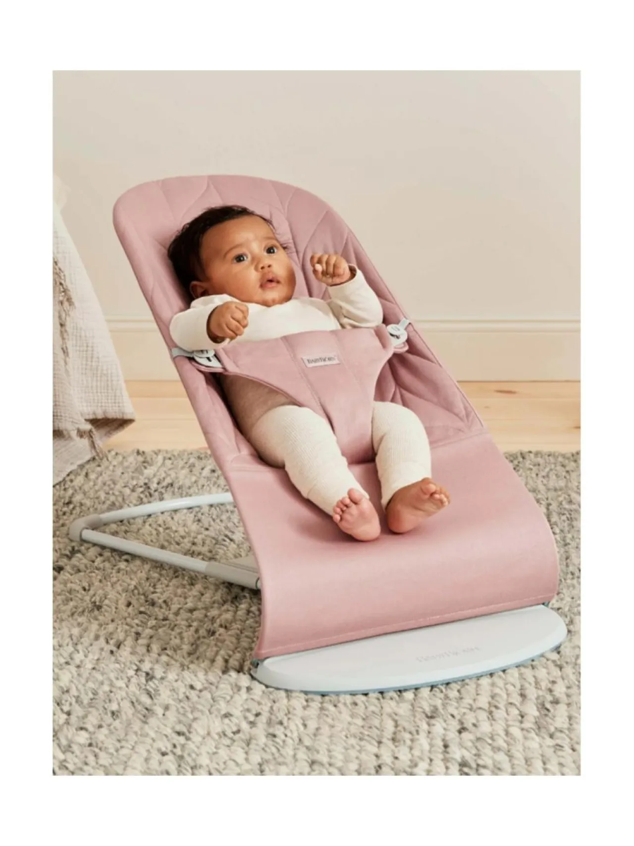 Kalusteet<BabyBjörn Bliss sitteri