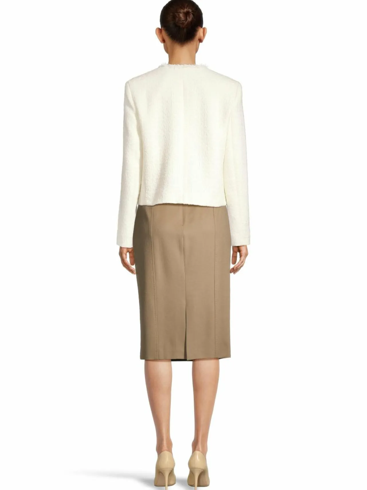 Max Mara Weekend Balia Chanel look -jakku^ Takit