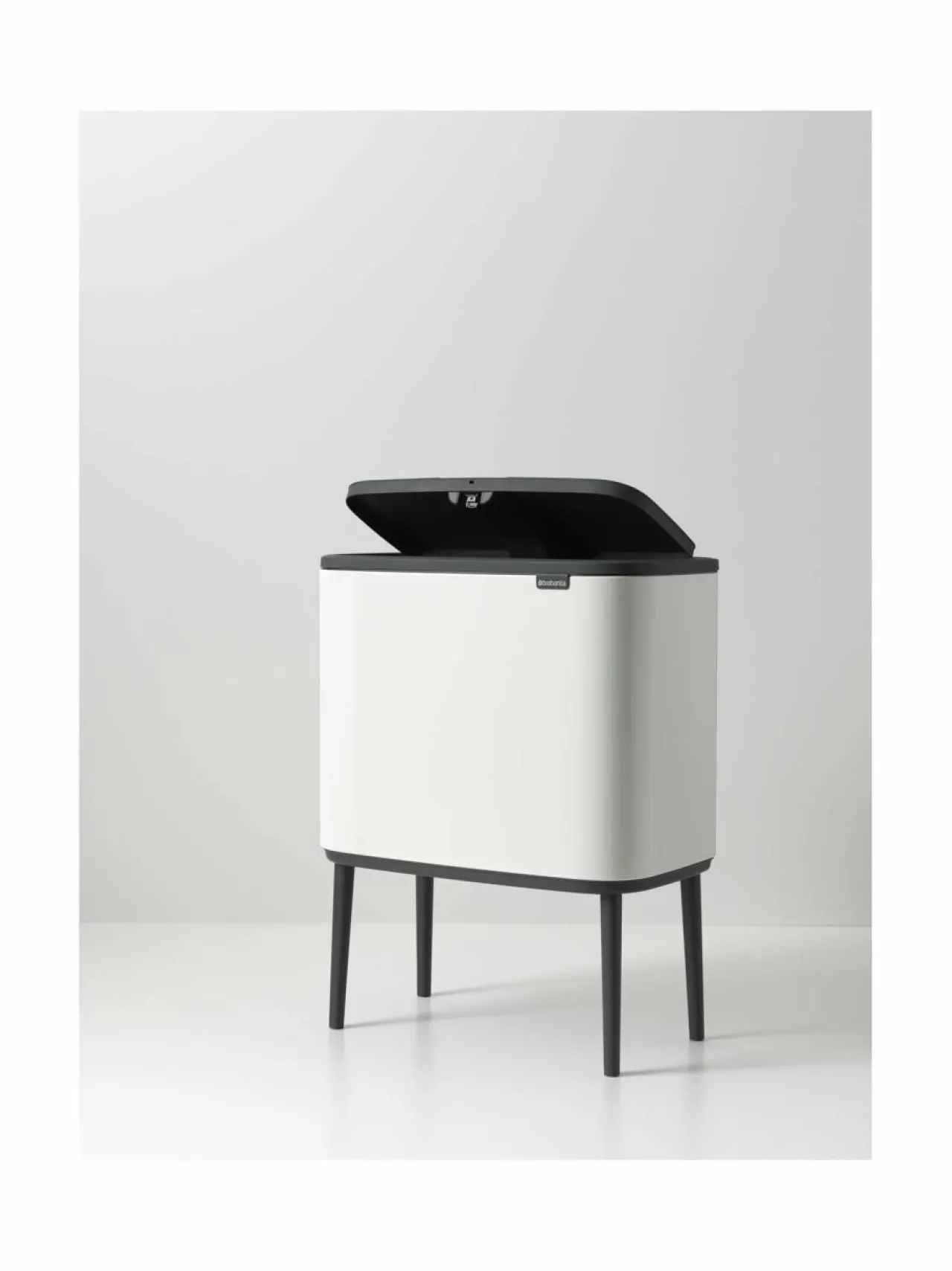 Roskakorit & -Pussit<Brabantia Bo Touch Bin -roska-astia kahdella sisäastialla WHITE