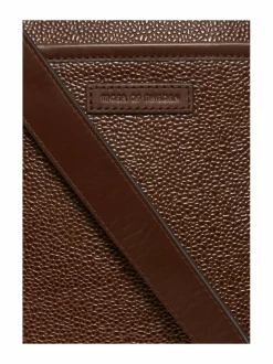 Laukut<Tiger of Sweden Bosun-nahkalaukku 10N DARK BROWN