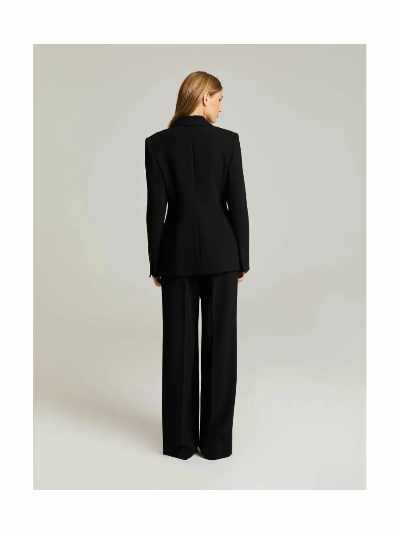 Bleiserit & Jakut<Andiata Brette-bleiseri BLACK