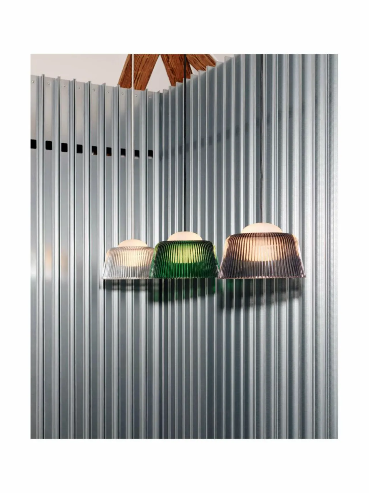 Kattovalaisimet<HAY Brim-riippuvalaisin 24,5 cm SMOKED GREY GLASS