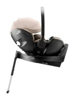 Britax Baby-Safe Pro turvakaukalo ja Vario Base 5Z telakka^ Turvaistuimet