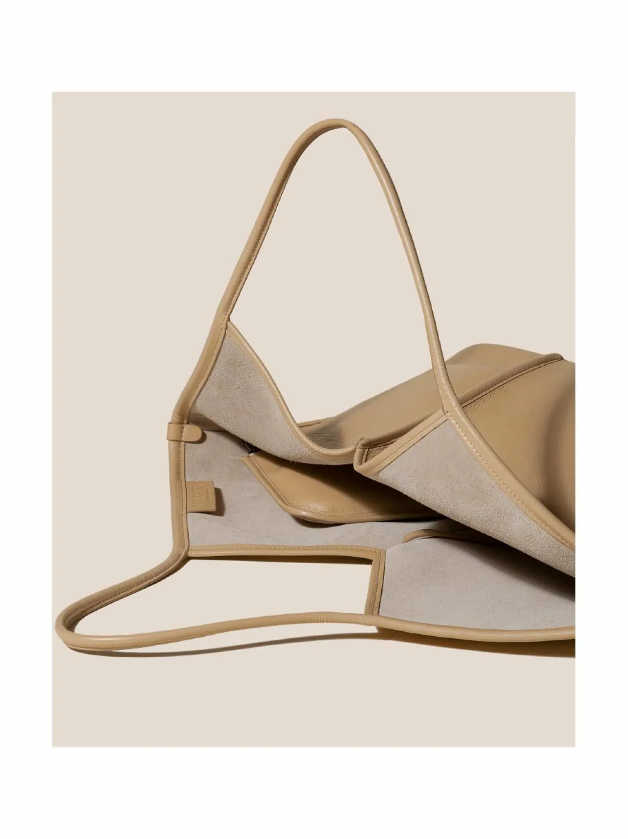Shopperit<HEREU Calella Distressed Tote Bag -nahkalaukku .005.6 OAT
