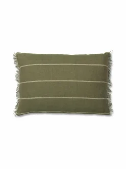 Ferm Living Calm Rectangular -tyyny pellavasekoitteesta 40 x 60 cm^ Huovat & Päiväpeitot