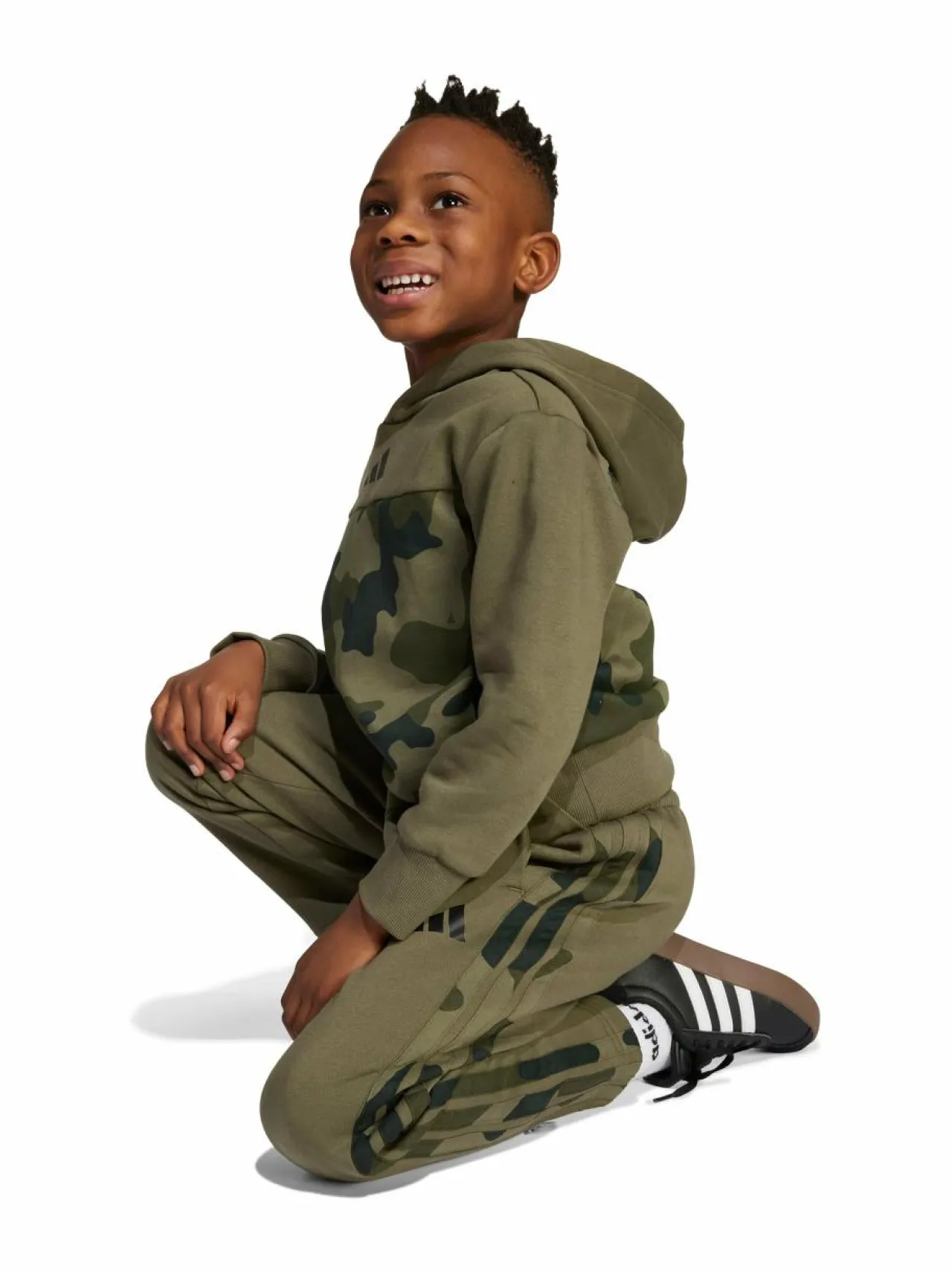 Colleget & Hupparit|Colleget & Hupparit<adidas Sportswear Camo Set -collegepuku 2-osainen JW2476 OLISTR/WHITE