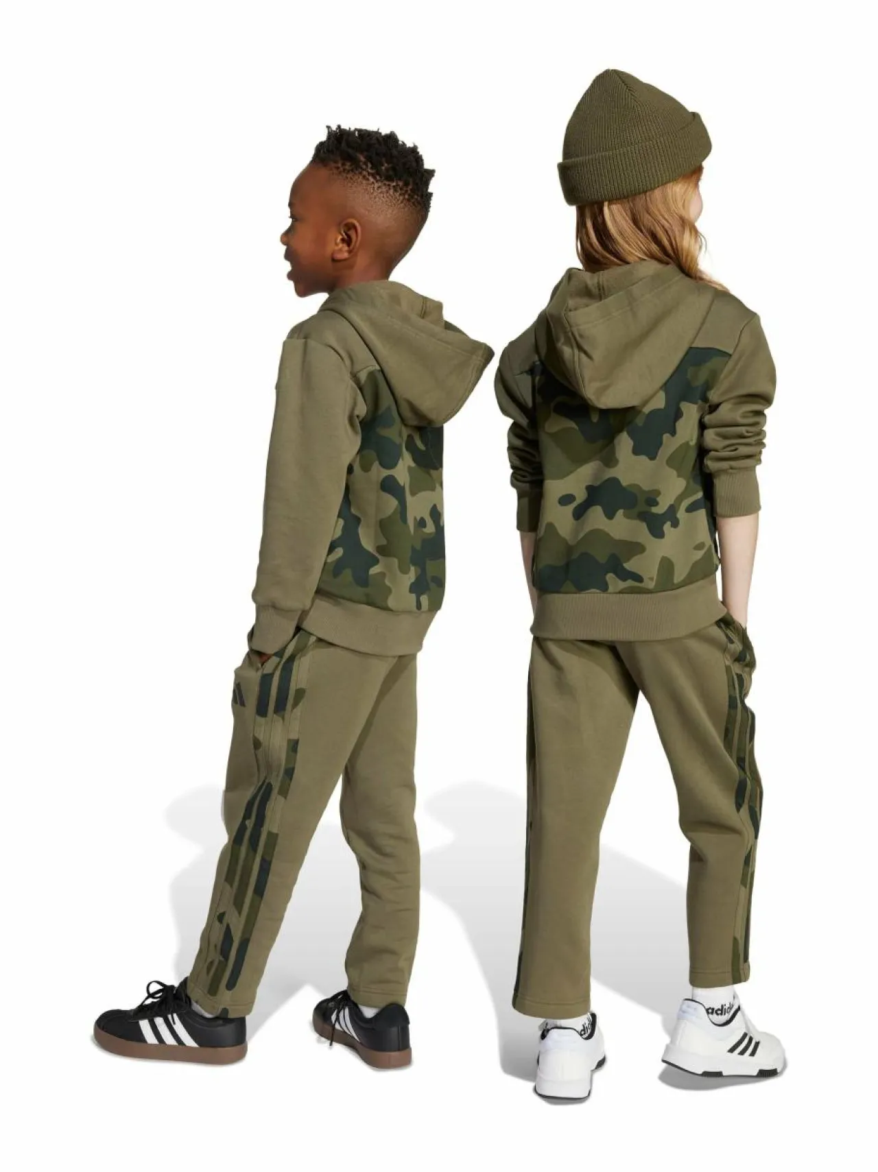 Colleget & Hupparit|Colleget & Hupparit<adidas Sportswear Camo Set -collegepuku 2-osainen JW2476 OLISTR/WHITE