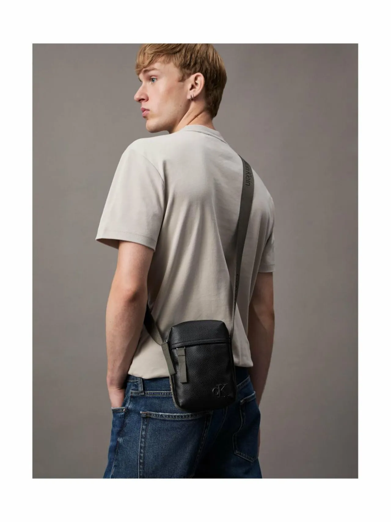 Calvin Klein Bags & Accessories Cargo Reporter -laukku^ Laukut