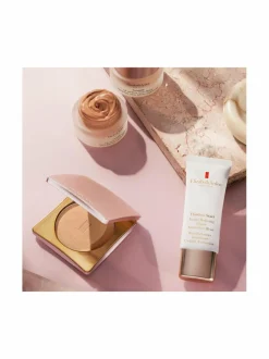 Elizabeth Arden Ceramide L&F Foundation -meikkivoide^ Kasvot