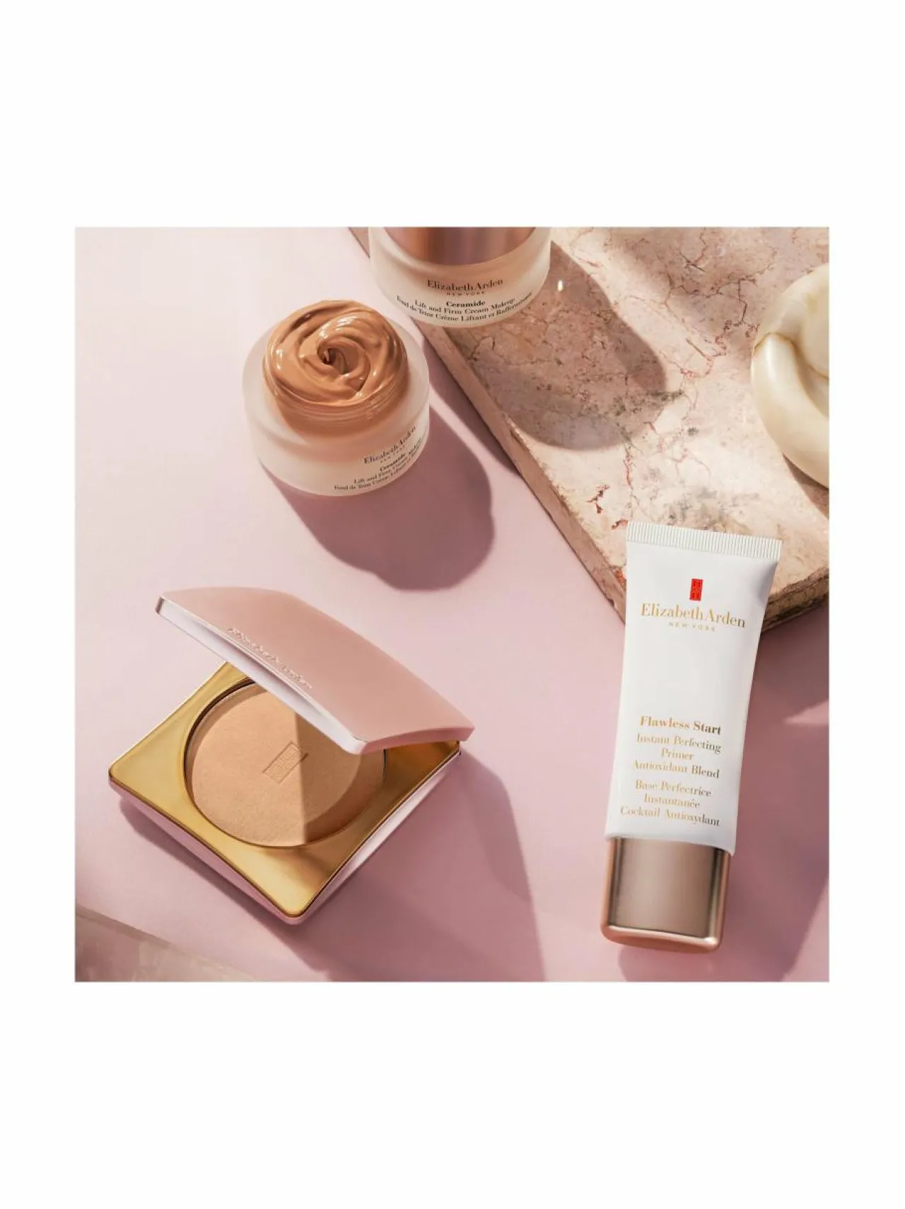 Elizabeth Arden Ceramide L&F Foundation -meikkivoide^ Kasvot
