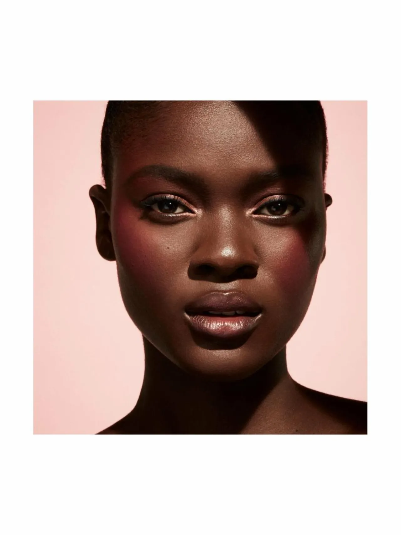 Kasvot<Fenty Beauty Cheeks Out Freestyle Cream Blush -voidemainen poskipuna