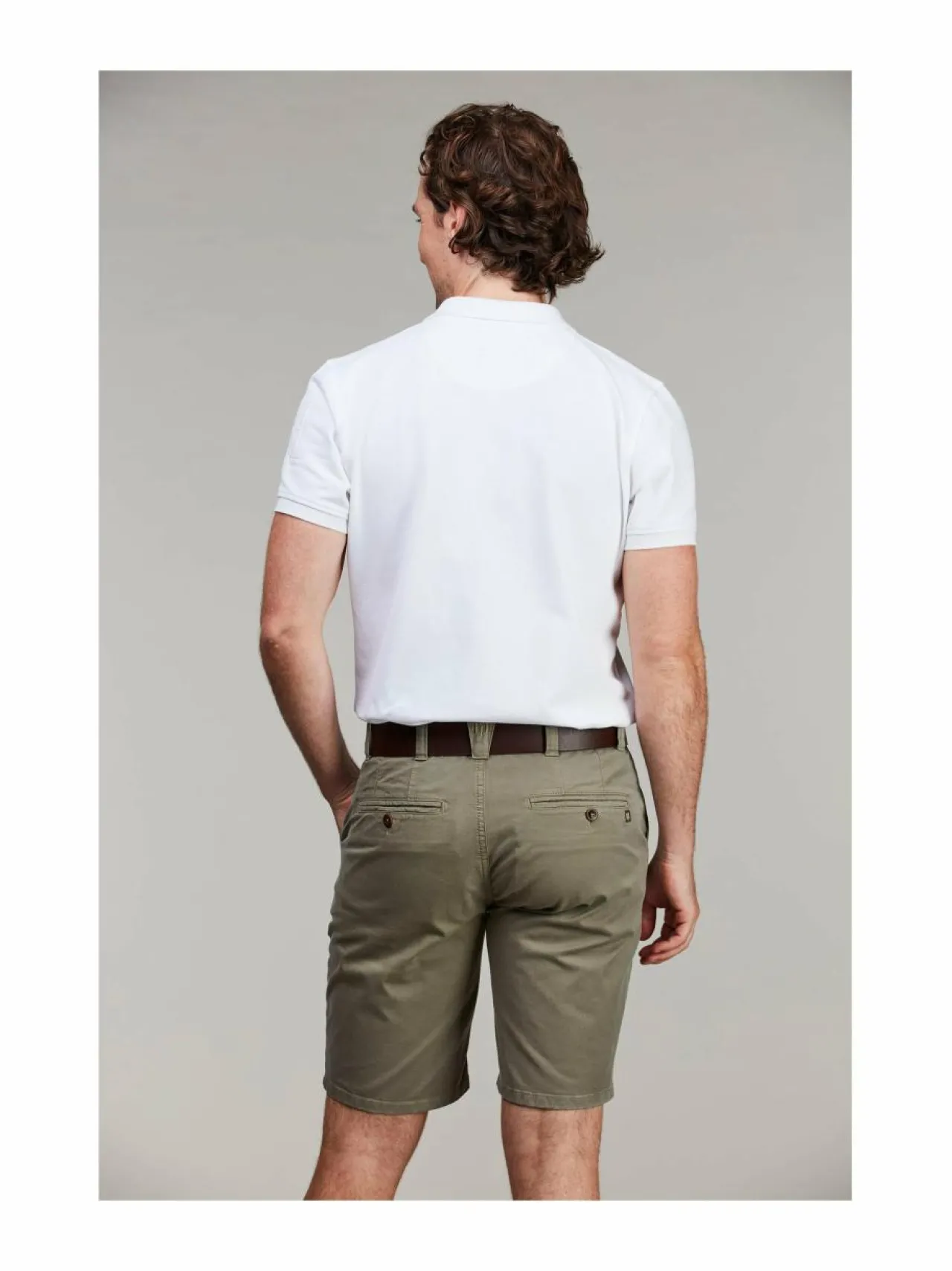 Housut<HANSEN&JACOB Classic Chino -shortsit KHAKI GREEN 54