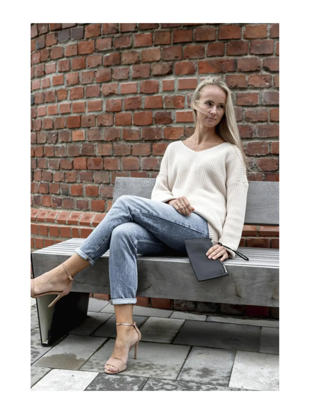 Käsilaukut<MIIKO Clutch-laukku MUSTA