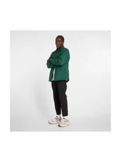 Urheilutakit<New Balance Coaches Jacket -takki NWG NIGHTWATCH GREEN