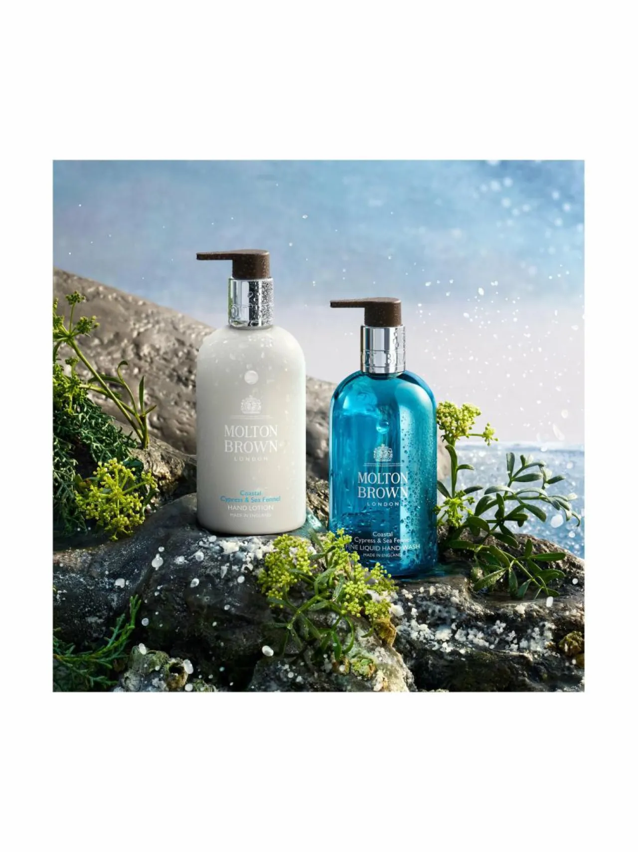Naiset<Molton Brown Coastal Cypress Sea Fennel Hand Lotion -käsivoide 300 ml