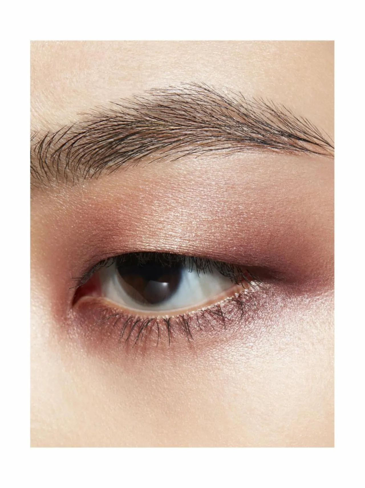 MAC Connect In Colour Eye Shadow Palette -luomiväripaletti^ Silmät