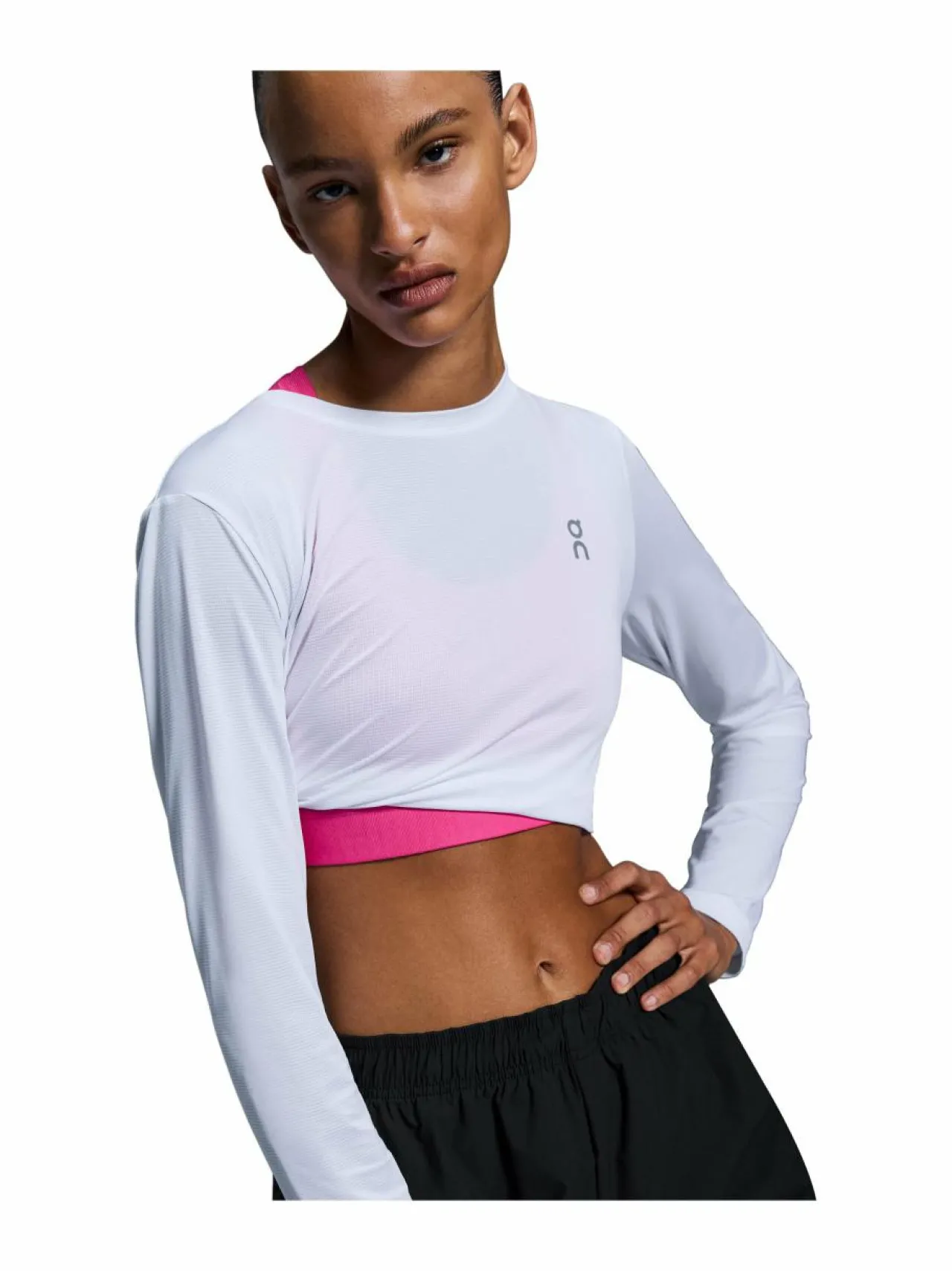 Paidat, Hupparit & Colleget<ON Core Lg-T -treenipaita 101 WHITE