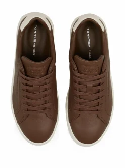 Urheilujalkineet|Tennarit & Sneakerit<Tommy Hilfiger Court Best Tumbled -nahkatennarit GV0 LEGACY BROWN