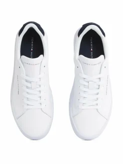 Urheilujalkineet|Tennarit & Sneakerit<Tommy Hilfiger Court Leather Detail Ess -tennarit 0LD WHITE/DESERT SKY