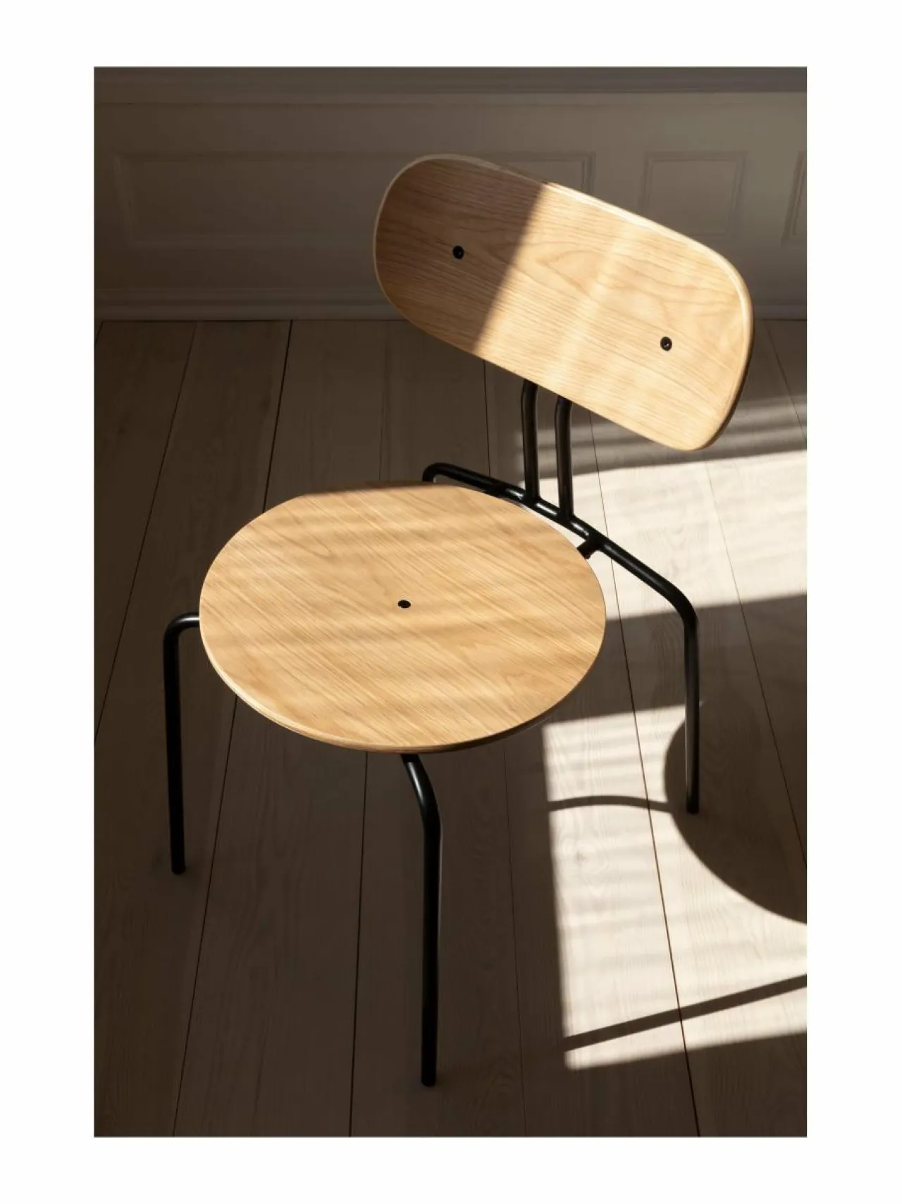 Tuolit & Jakkarat<UMAGE Curios -tuoli POWDER COATED LEGS WITHOUT PADDINGS