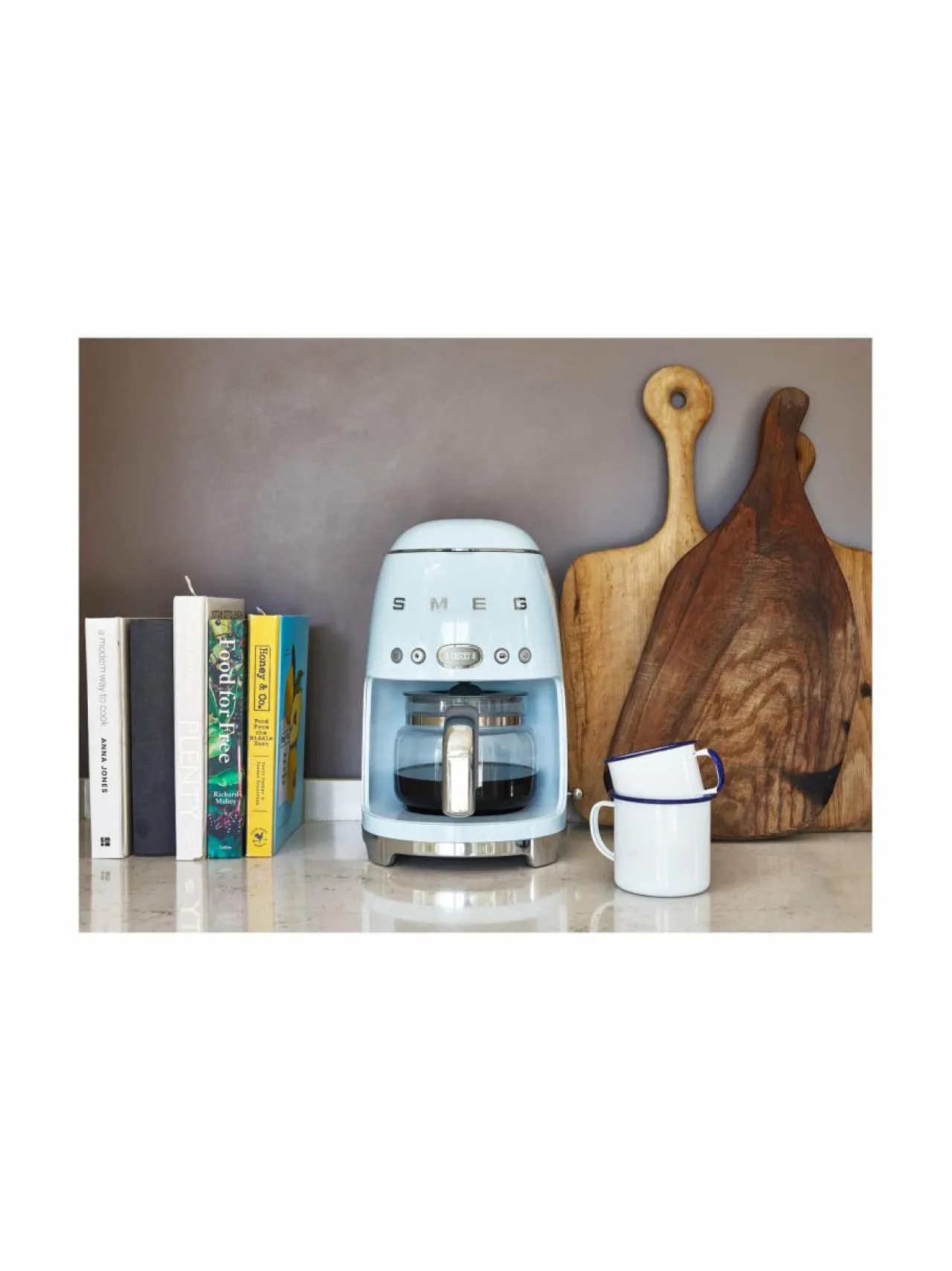 Smeg DCF02PBEU-kahvinkeitin^ Kahvin- & Vedenkeittimet