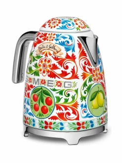 Smeg Dolce & Gabbana -vedenkeitin^ Kahvin- & Vedenkeittimet