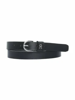 Tommy Hilfiger Essentials Effortless -nahkavyö, 2.5 cm^ Vyöt