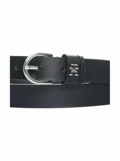Tommy Hilfiger Essentials Effortless -nahkavyö, 2.5 cm^ Vyöt
