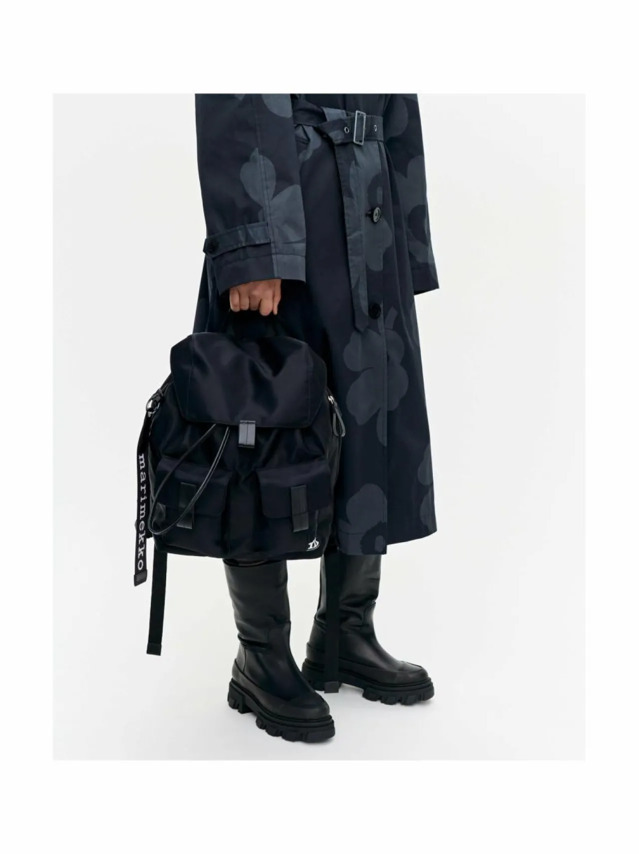 Reput|Reput<Marimekko Everything Backpack L Solid -reppu 009 BLACK