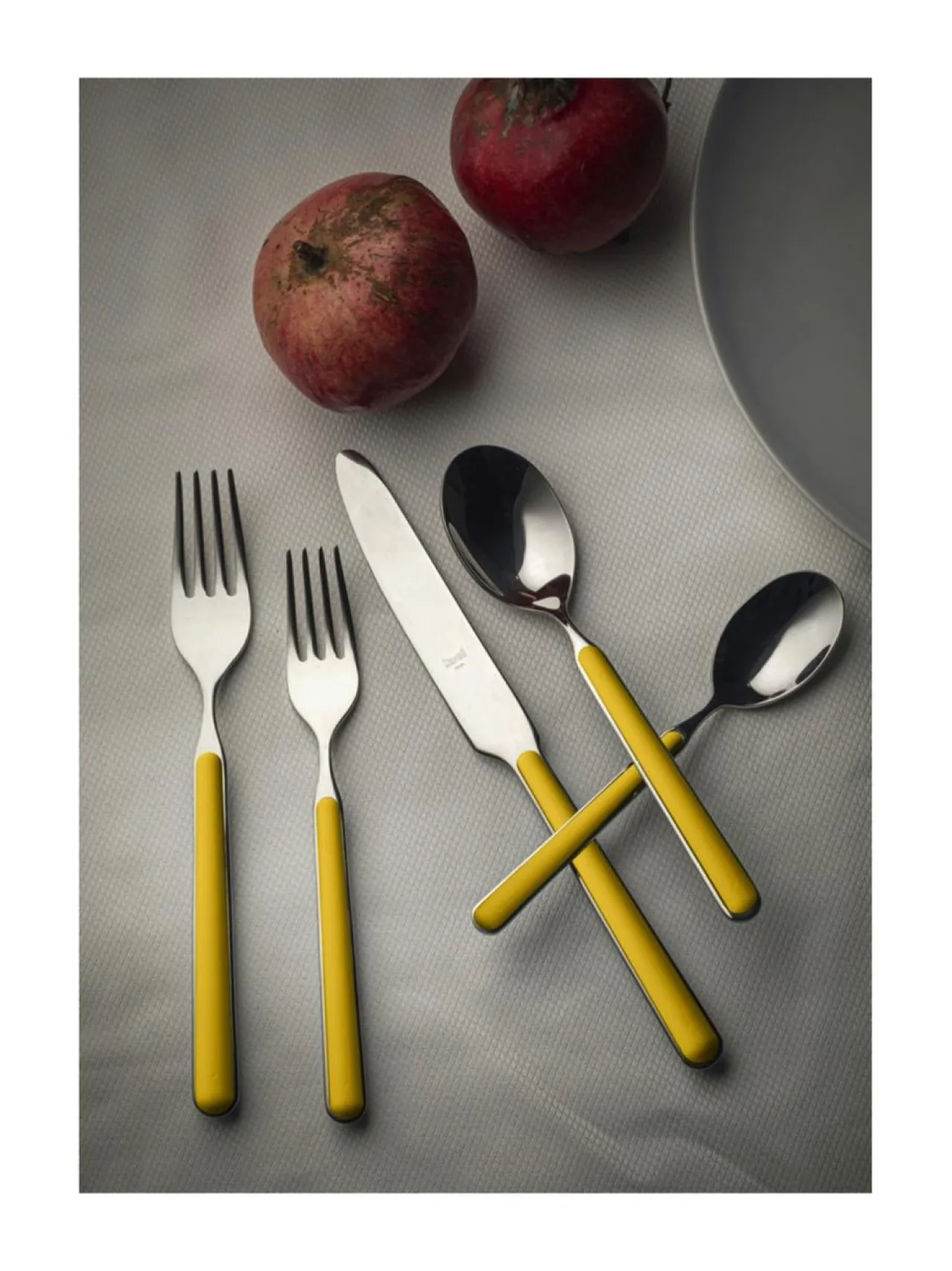 Aterimet & Tarjoiluvälineet<Mepra Fantasia aterinsetti 24 osaa YELLOW