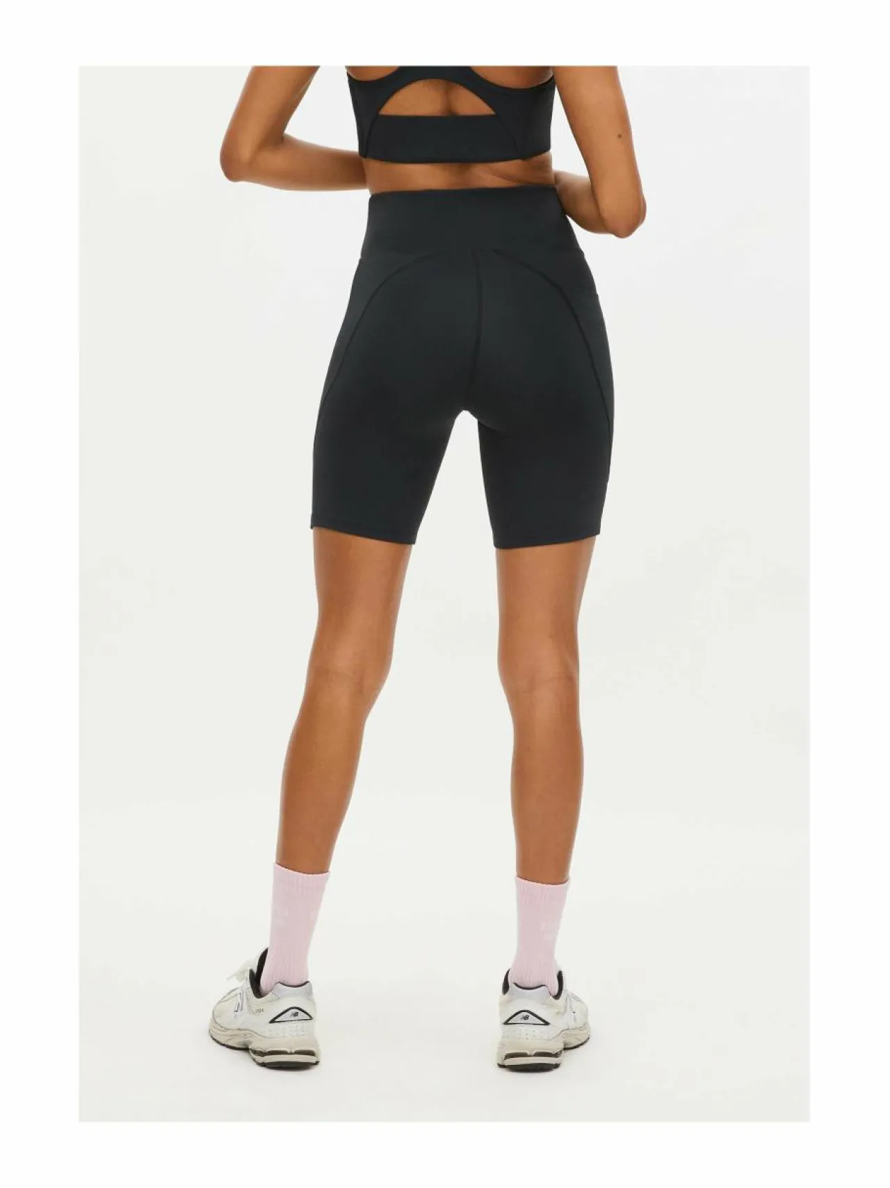 Röhnisch Flattering High Waist -pyöräilyshortsit^ Urheiluhousut & Treenitrikoot