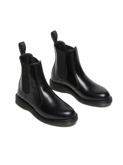 Nilkkurit<Dr. Martens Flora Chelsea -nahkanilkkurit BLACK