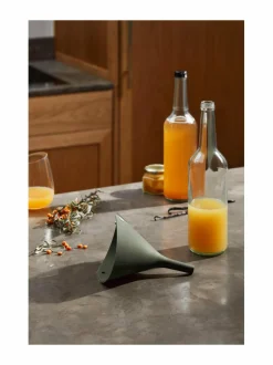 Keittiötarvikkeet<Eva Solo Folding Funnel - taitettava suppilo 14 cm GREEN