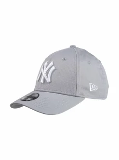 Ulkoiluasusteet<New Era 9Forty New York Yankees -lippalakki GREY