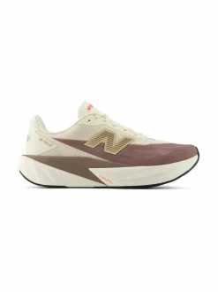 Urheilujalkineet|Tennarit & Sneakerit<New Balance FuelCell Rebel v5 -juoksukengät AGA ANGORA