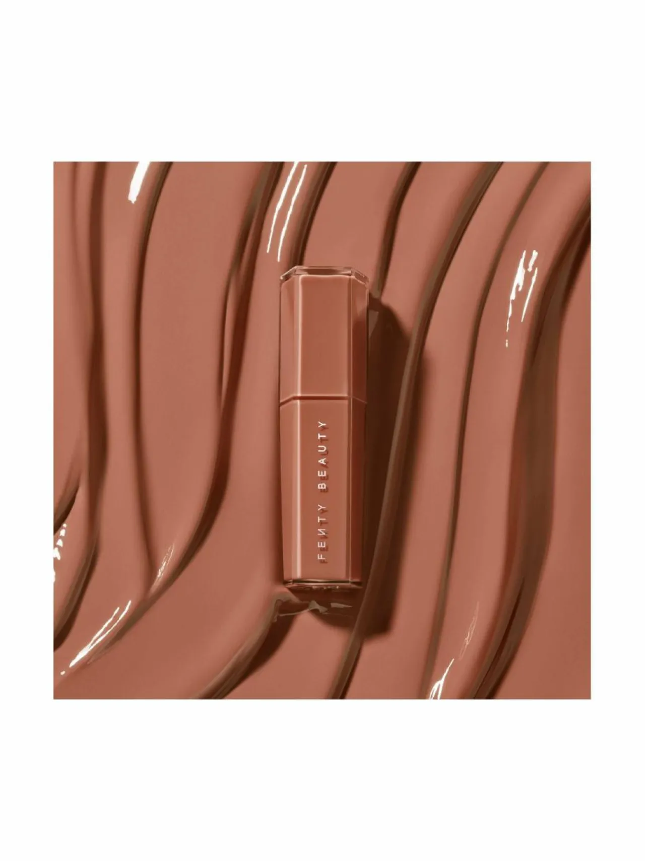 Huulet<Fenty Beauty Gloss Bomb Stick -huulipuna