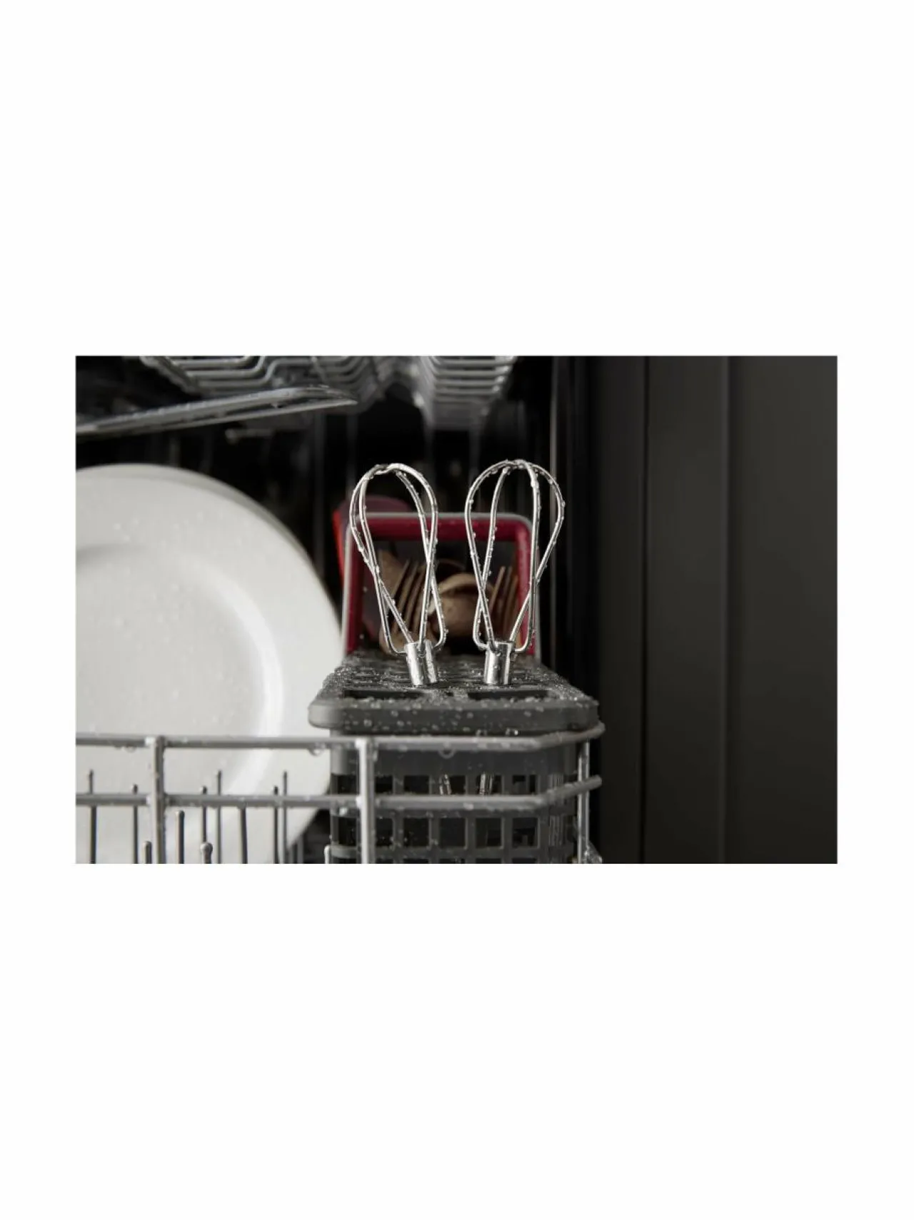 Vatkaimet & Sekoittimet<KitchenAid Go- johdoton sähkövatkain ilman akkua BLACK MATTE