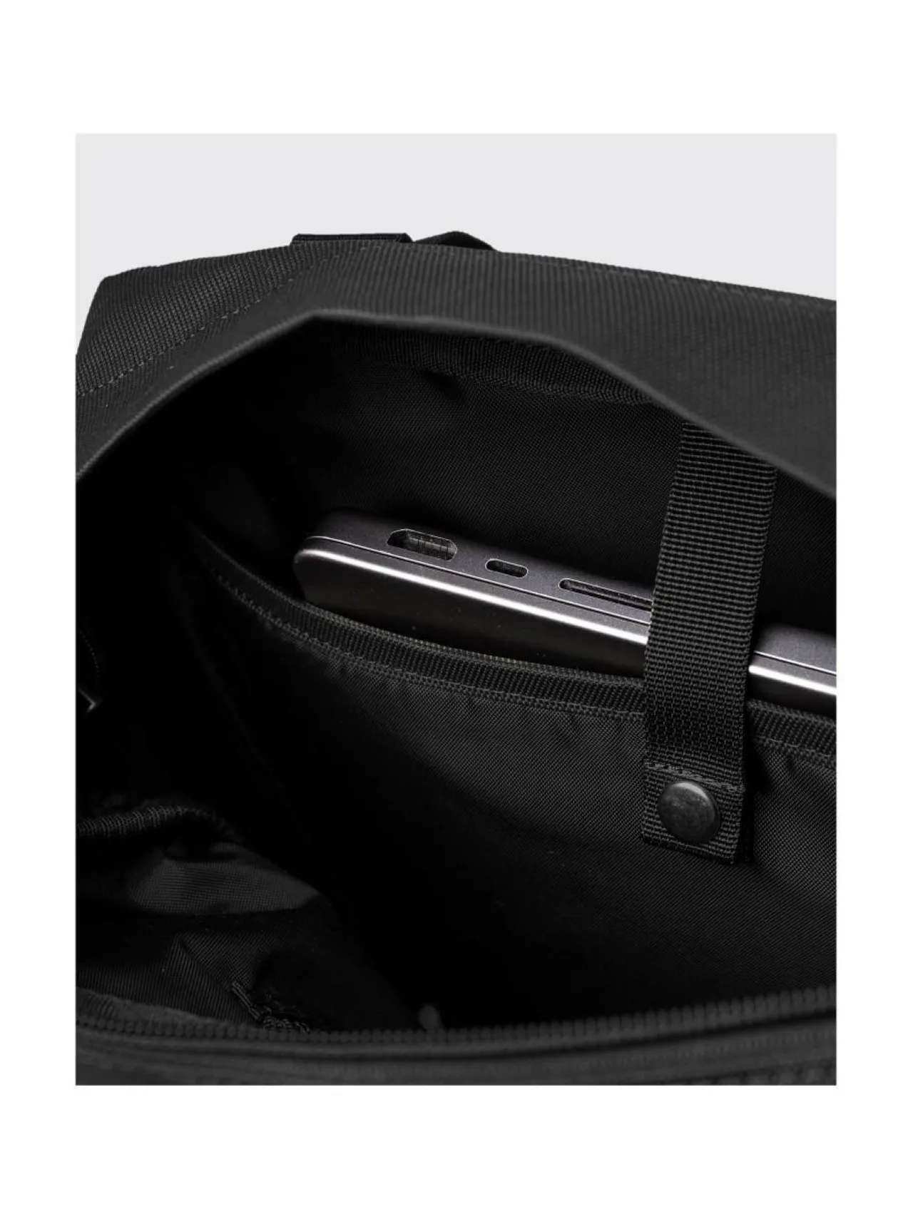Sandqvist Go Shoulder Bag -laukku^ Laukut