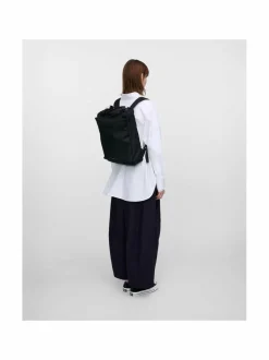 Sandqvist Go Shoulder Bag -laukku^ Laukut