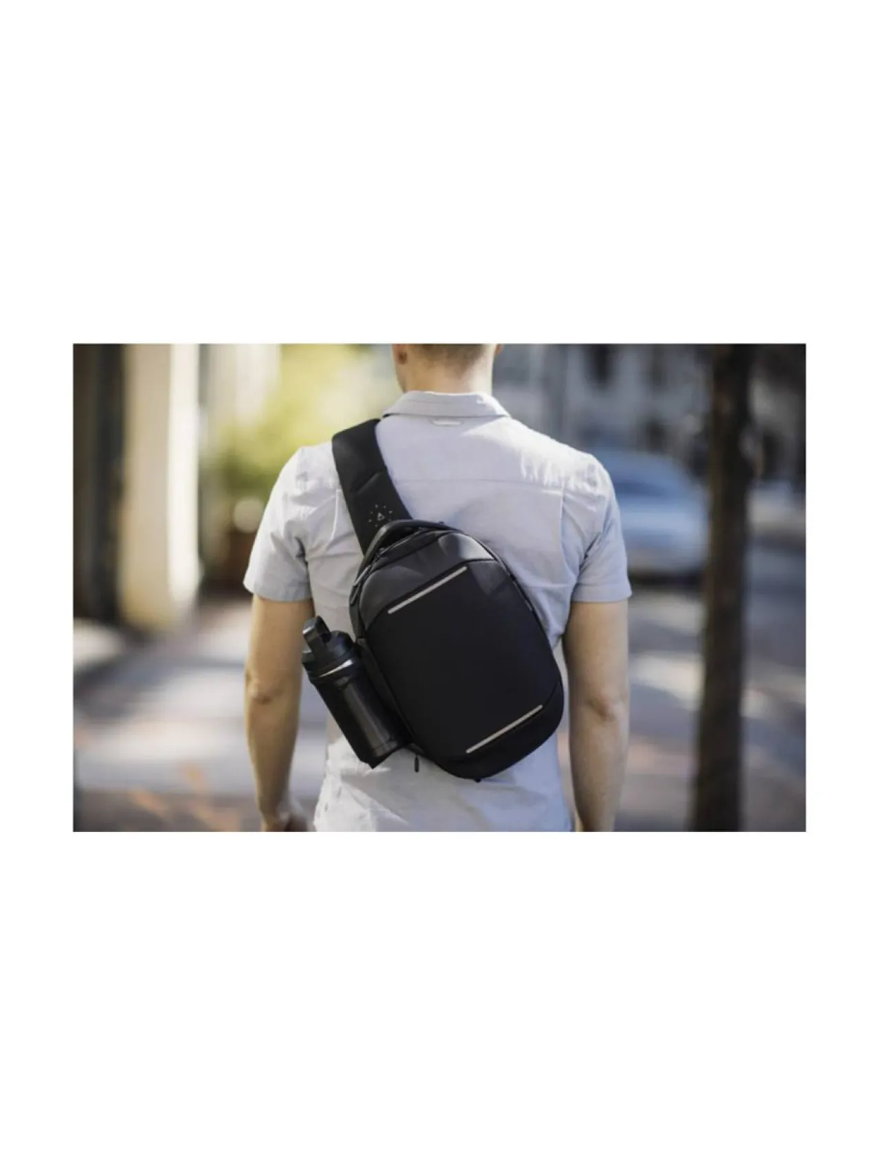 Gomatic Navigator Sling 6L -laukku^ Kamerat