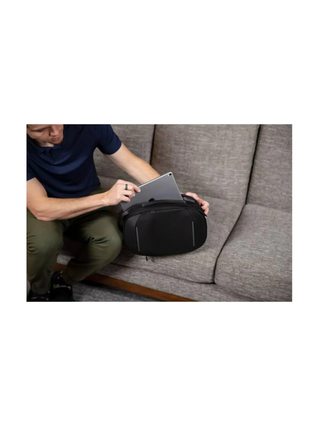Gomatic Navigator Sling 6L -laukku^ Kamerat
