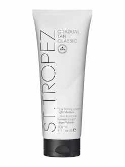 Aurinkotuotteet<St Tropez Gradual Tan Classic Daily light/medium -kiinteyttävä itseruskettava voide 200 ml
